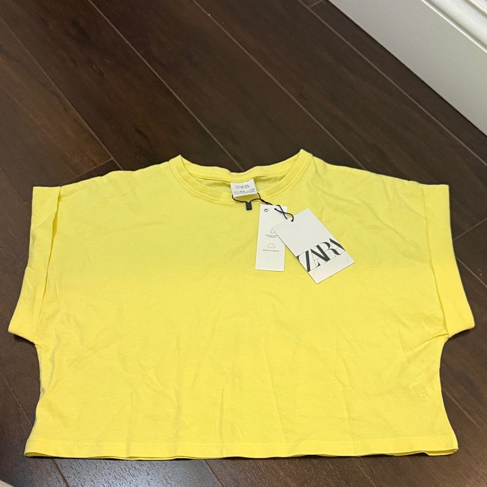 ZARA Pastel Yellow (looks lighter in person)  Cropped Tee